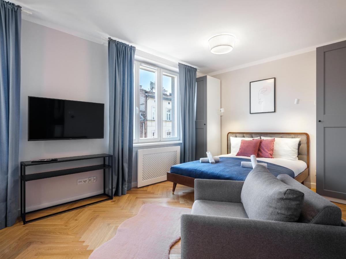 Tyzenhauz Rakowicka Street Apartment Krakau